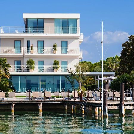 Aqva Boutique Hotel (Adults Only) Sirmione Bagian luar foto