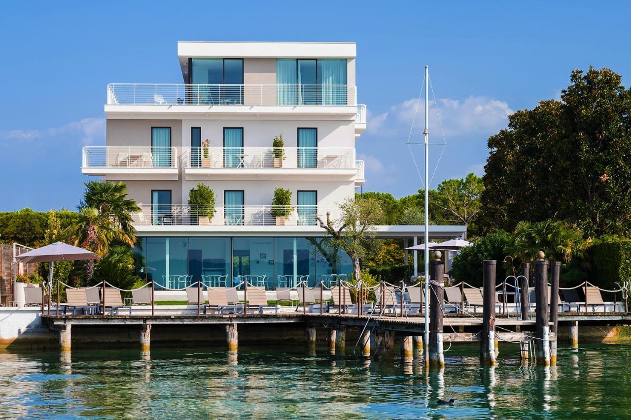 Aqva Boutique Hotel (Adults Only) Sirmione Bagian luar foto