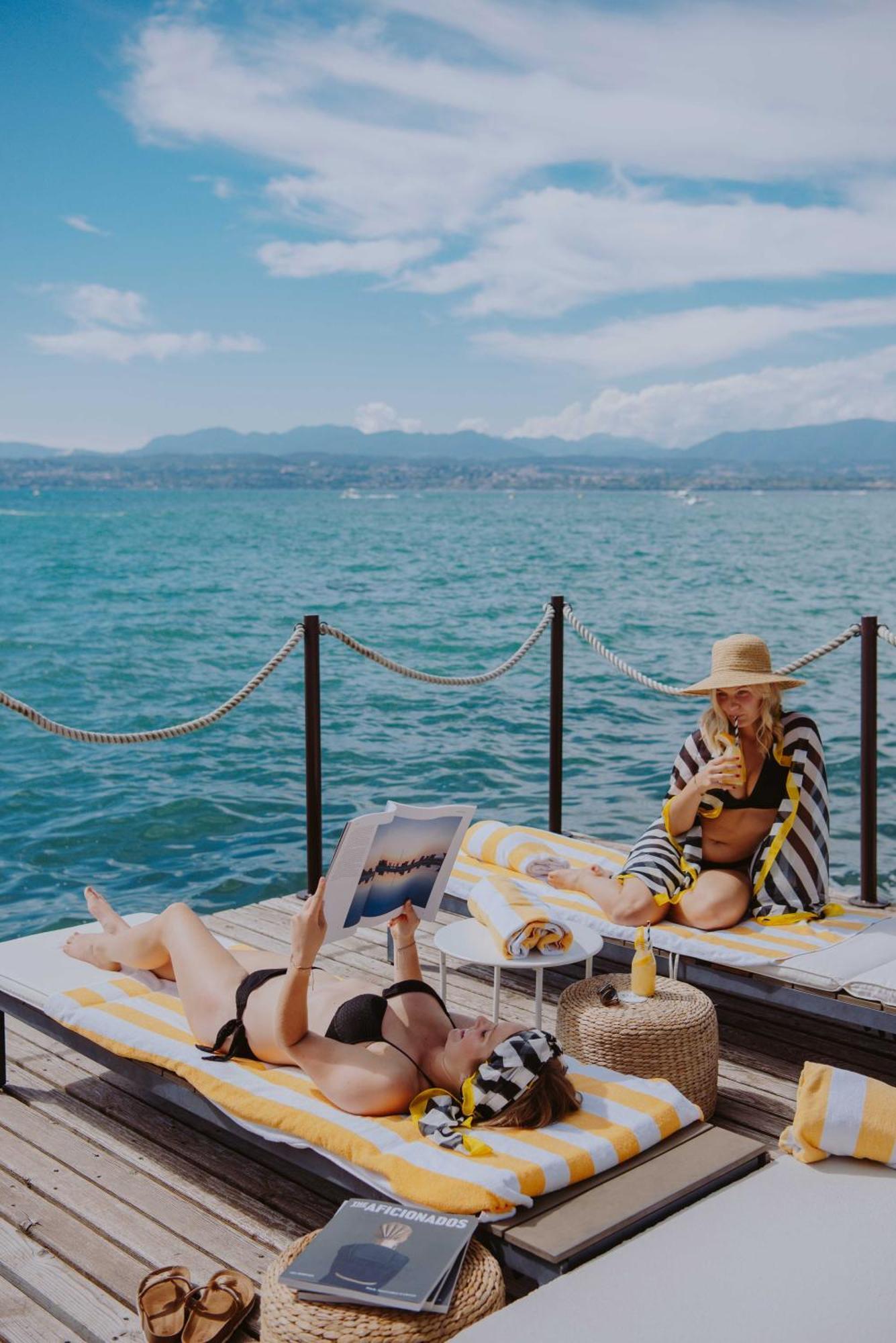Aqva Boutique Hotel (Adults Only) Sirmione Bagian luar foto