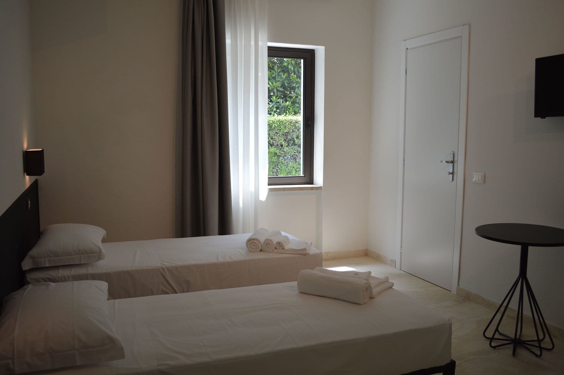 Aqva Boutique Hotel (Adults Only) Sirmione Bagian luar foto